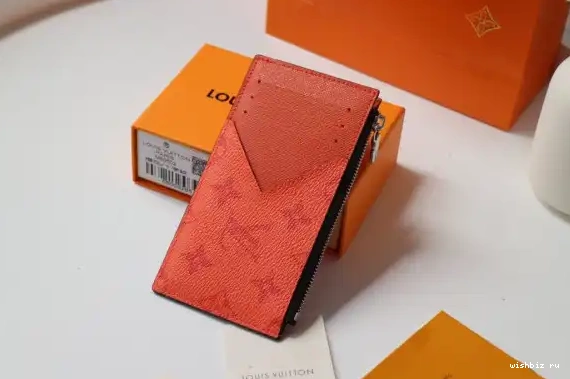 WIS COIN HOLDER LOUIS VUITTON CARD 0528
